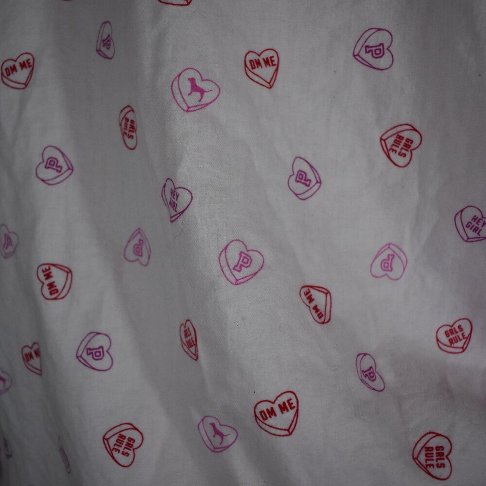 Victorias Secret Medium XL Pajama 2 Piece Set Valentine Conservation Hearts - Picture 7 of 12